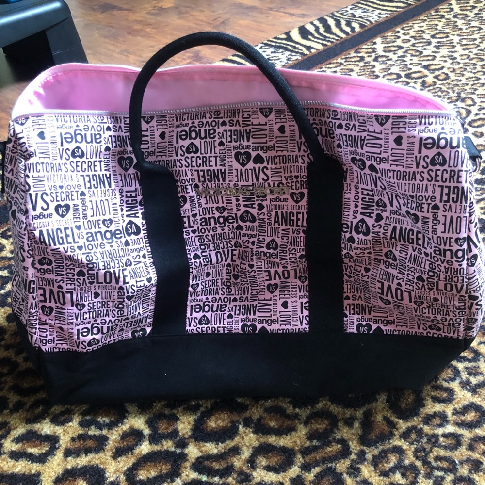 Victoria’s Secret Weekender Getaway Bag